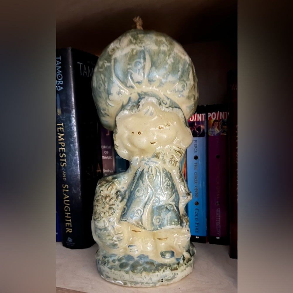 Vintage Strawberry Shortcake / Holly Hobby candle